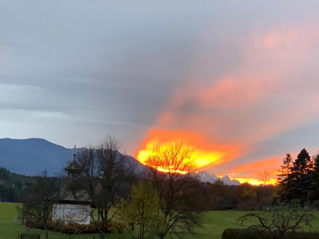 Lieblingsplatzl - Das Apartmenthaus Drobollach am Faakersee Buitenkant foto